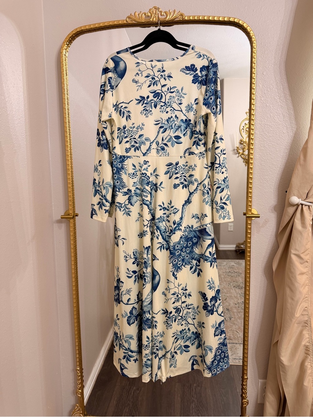 SHEIN Cream Maxi Dress with Blue Peony & Peacock Print - Picture 5 of 5